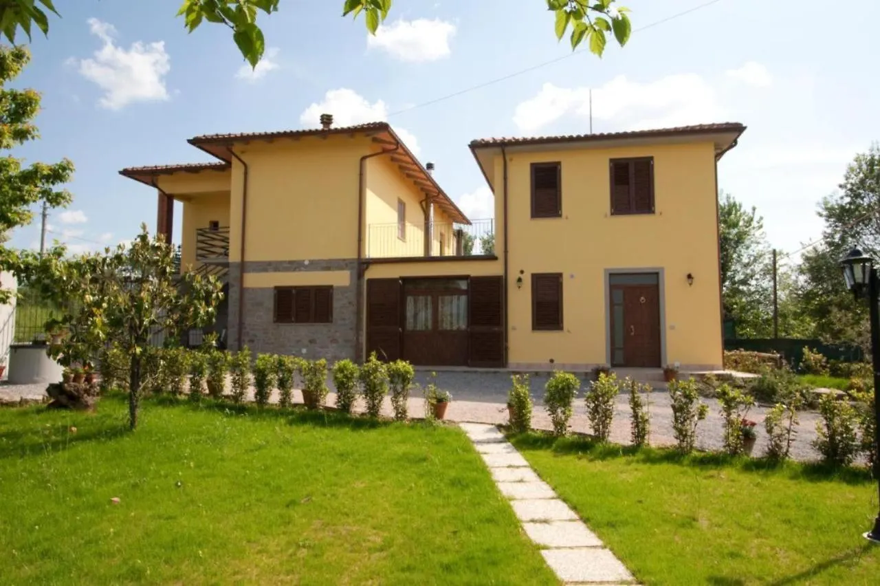 Papa Giuseppe La Colombaia Villa Cortona Holiday home