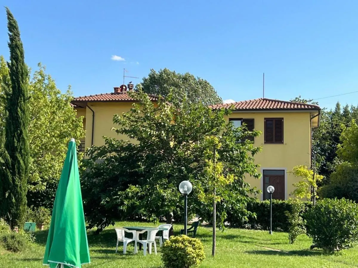 Papa Giuseppe La Colombaia Villa Cortona Italy