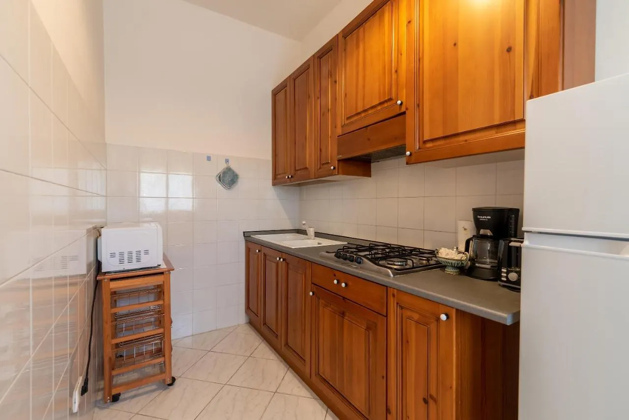 Papa Giuseppe La Colombaia Villa Cortona Holiday home