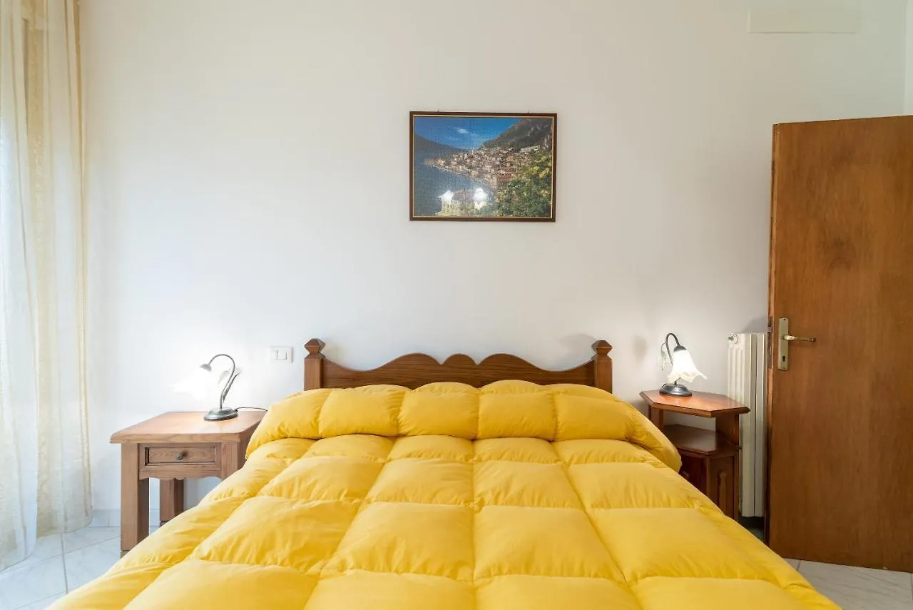 Papa Giuseppe La Colombaia Villa Cortona Holiday home
